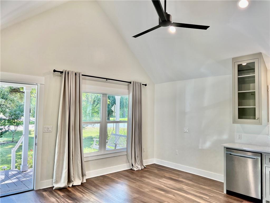 1402 Ransbottom Drive Alexandria, LA 71302 - Photo 9 of 40 Gallery Image 9