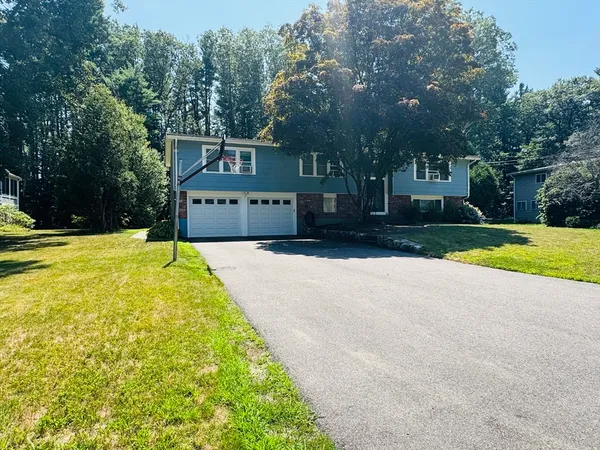 $859,900 | 7 Thomas Drive, Framingham, MA 01701