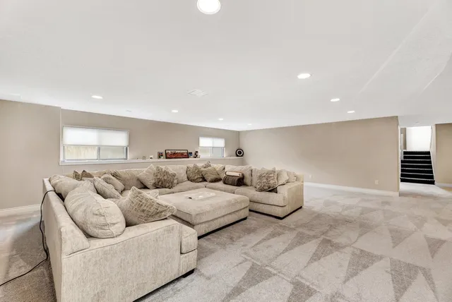 $425,000 | 830 North Trl Dr Circle, Mulvane, KS 67110