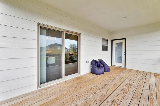 $425,000 | 830 North Trl Dr Circle, Mulvane, KS 67110