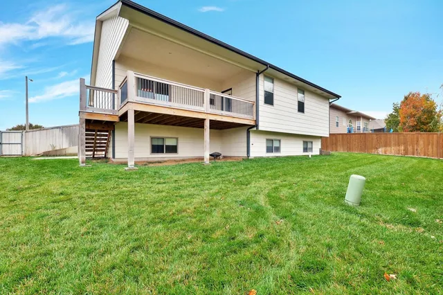 $425,000 | 830 North Trl Dr Circle, Mulvane, KS 67110