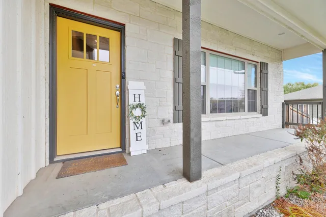 $425,000 | 830 North Trl Dr Circle, Mulvane, KS 67110