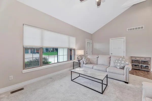 $425,000 | 830 North Trl Dr Circle, Mulvane, KS 67110