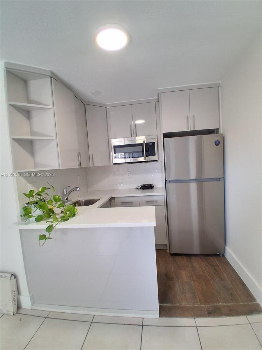 1231 Southwest 136th Place, Unit B Miami, FL 33184 - Photo 2 of 14