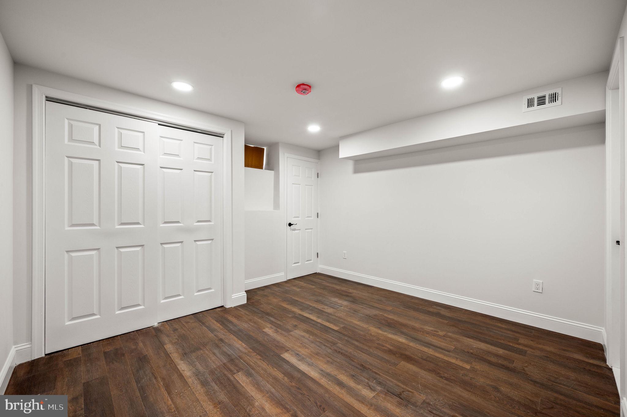 1852 East Lippincott Street Philadelphia, PA 19134 - Photo 13 of 25 a view of empty room with wooden floor