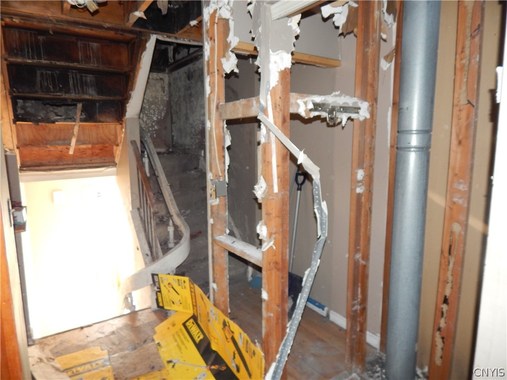 8407 B Shallowcreek Road Clay, NY 13090 - Photo 12 of 22