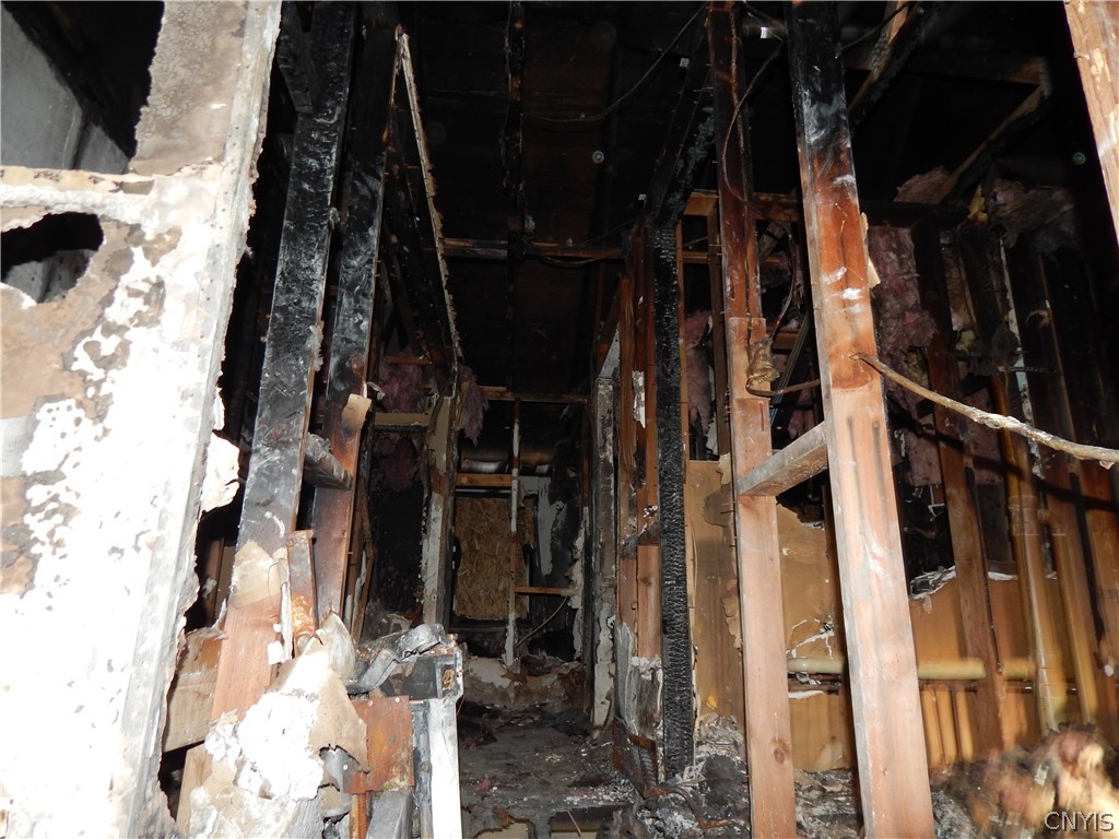 8407 B Shallowcreek Road Clay, NY 13090 - Photo 16 of 22