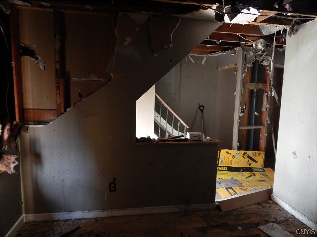 8407 B Shallowcreek Road Clay, NY 13090 - Photo 7 of 22