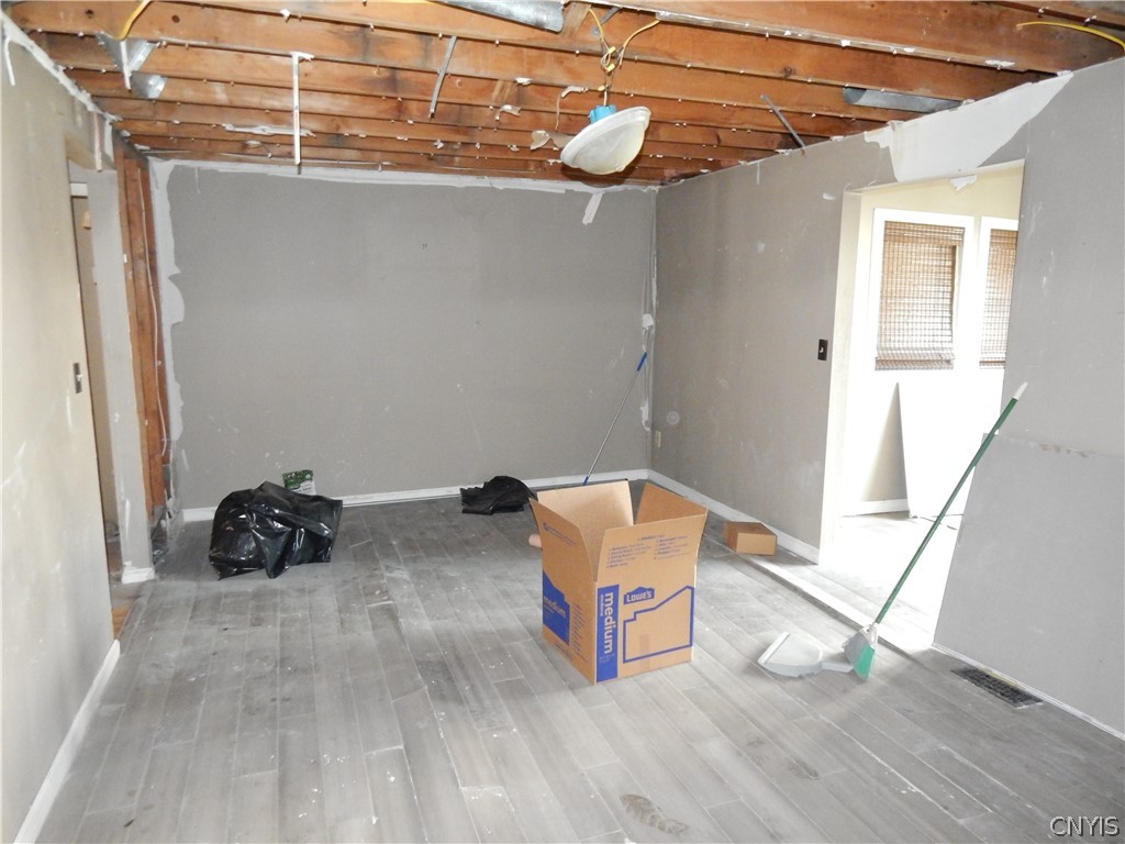 8407 B Shallowcreek Road Clay, NY 13090 - Photo 10 of 22