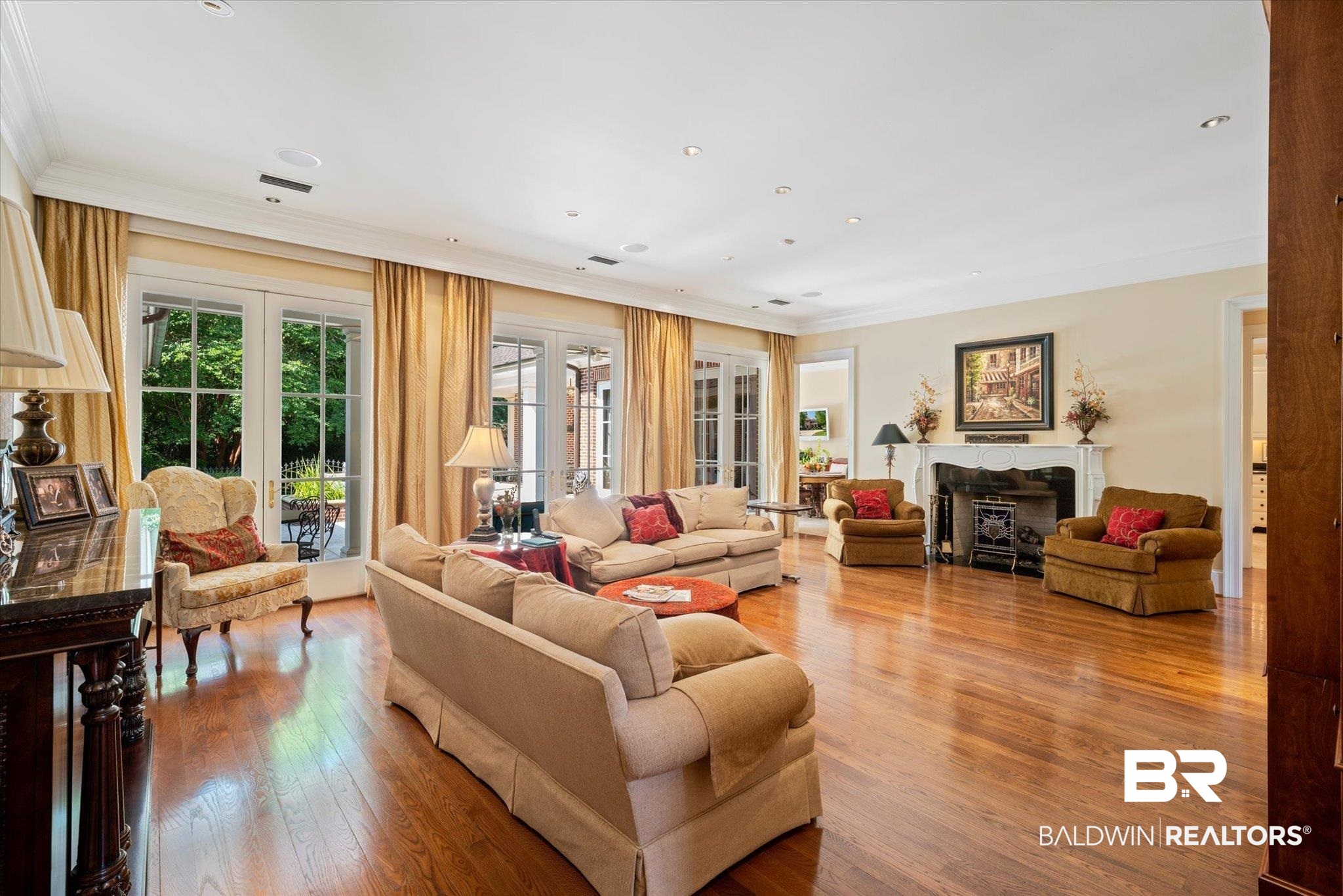 4011 McGregor Oaks Mobile, AL 36608 - Photo 4 of 49 Gallery Image 4