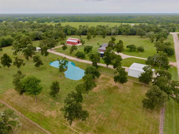 $774,900 | 4797 County Road 571A, West Columbia, TX 77486