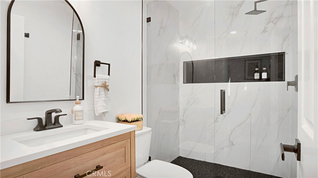 24727 Bracken Lane Stevenson Ranch, CA 91381 - Photo 37 of 67