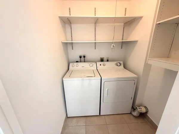 $1,900 | 586 Normandy Lane, Unit 586, Delray Beach, FL 33484