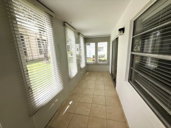 $1,900 | 586 Normandy Lane, Unit 586, Delray Beach, FL 33484