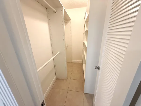 $1,900 | 586 Normandy Lane, Unit 586, Delray Beach, FL 33484