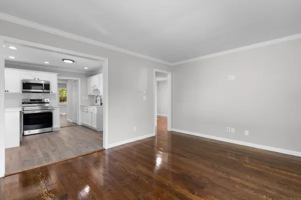 $2,650 | 210 Handel Road, East Hartford, CT 06118