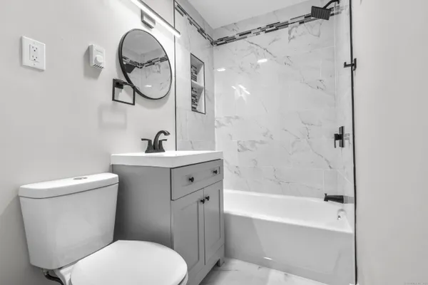 $2,650 | 210 Handel Road, East Hartford, CT 06118