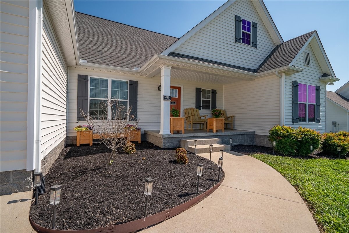 460 Ables Lane Pulaski, TN 38478 - Photo 6 of 23 a front view of a house with garden
