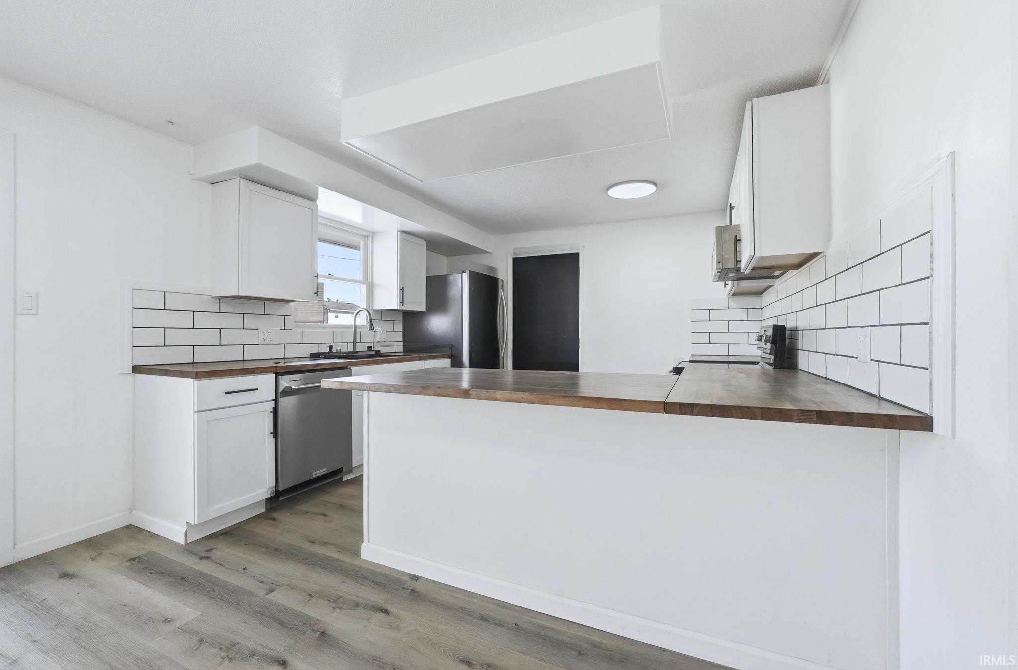 22331 Maple Lane Woodburn, IN 46797 - Photo 22 of 35