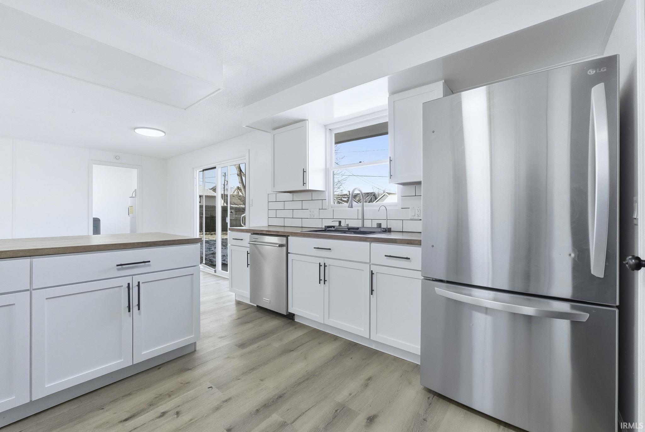 22331 Maple Lane Woodburn, IN 46797 - Photo 24 of 35