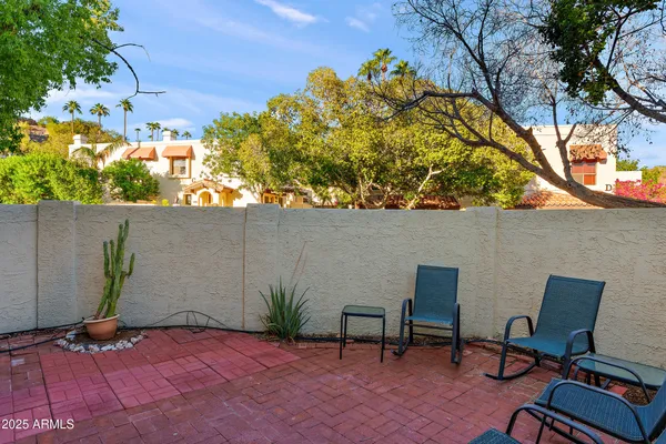 $345,000 | 1803 East Frier Drive, Unit 3, Phoenix, AZ 85020