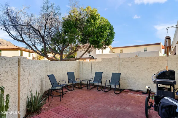 $345,000 | 1803 East Frier Drive, Unit 3, Phoenix, AZ 85020