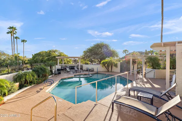 $345,000 | 1803 East Frier Drive, Unit 3, Phoenix, AZ 85020