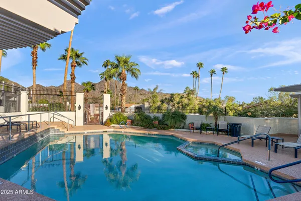 $345,000 | 1803 East Frier Drive, Unit 3, Phoenix, AZ 85020