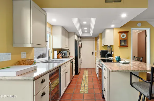 $345,000 | 1803 East Frier Drive, Unit 3, Phoenix, AZ 85020