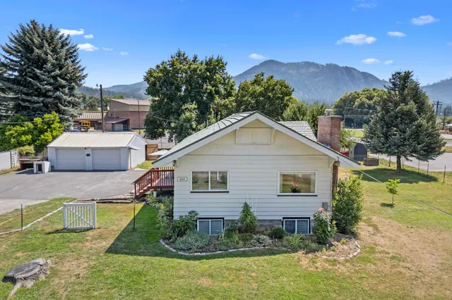 $374,900 | 604 North 3rd Street East, Chewelah, WA 99109
