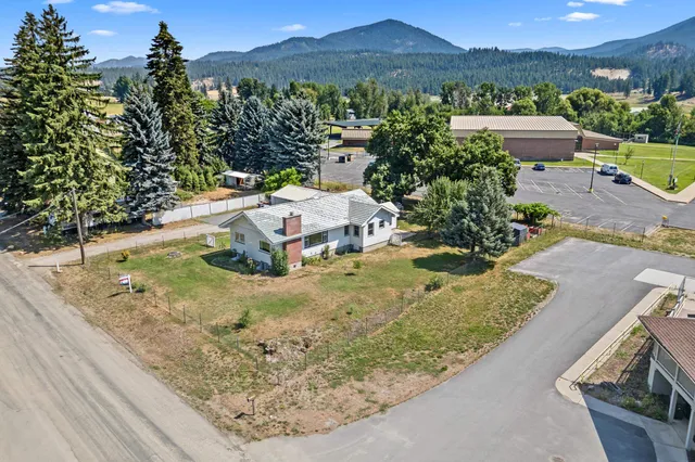 $374,900 | 604 North 3rd Street East, Chewelah, WA 99109