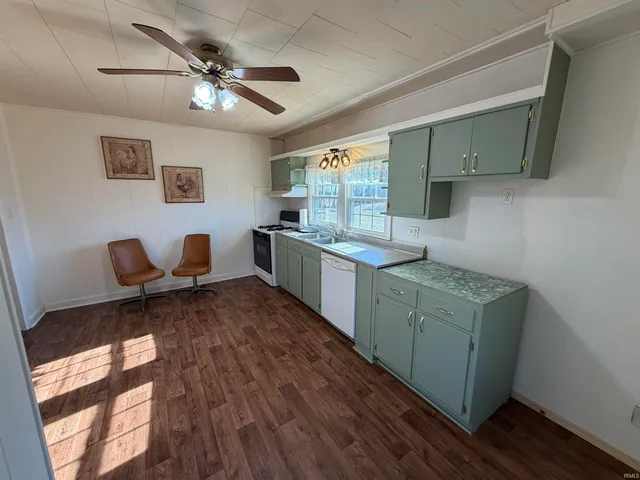 $299,900 | 8897 South 1075th Road West, Owensville, IN 47665