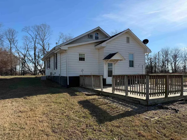 $299,900 | 8897 South 1075th Road West, Owensville, IN 47665