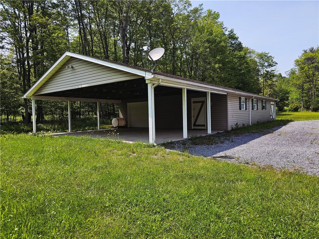 565 Monument Road Central City, PA 15926 - Photo 2 of 17 Gallery Image 2