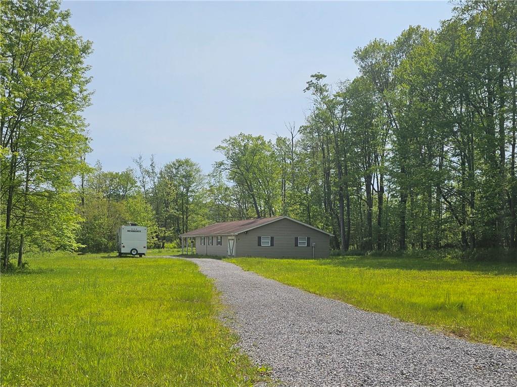 565 Monument Road Central City, PA 15926 - Photo 3 of 17 Gallery Image 3