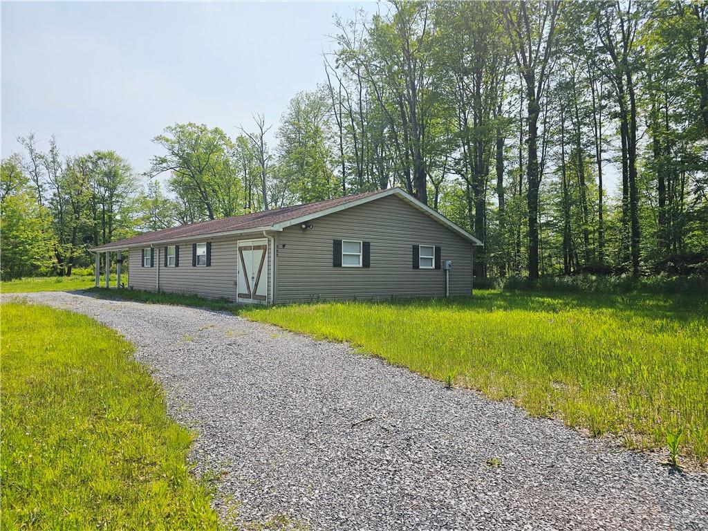 565 Monument Road Central City, PA 15926 - Photo 10 of 17 Gallery Image 10