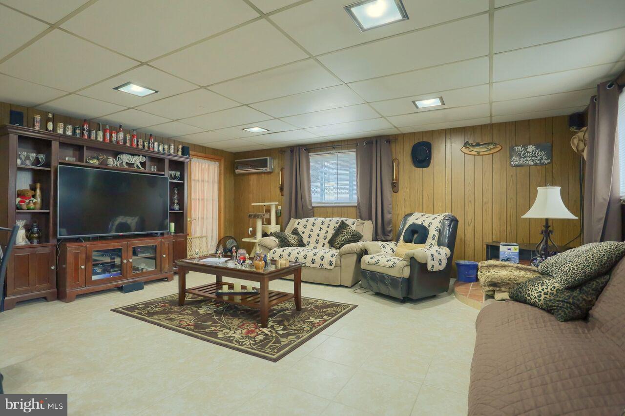 5213 Mohaue Road Temple, PA 19560 - Photo 7 of 26 Gallery Image 7
