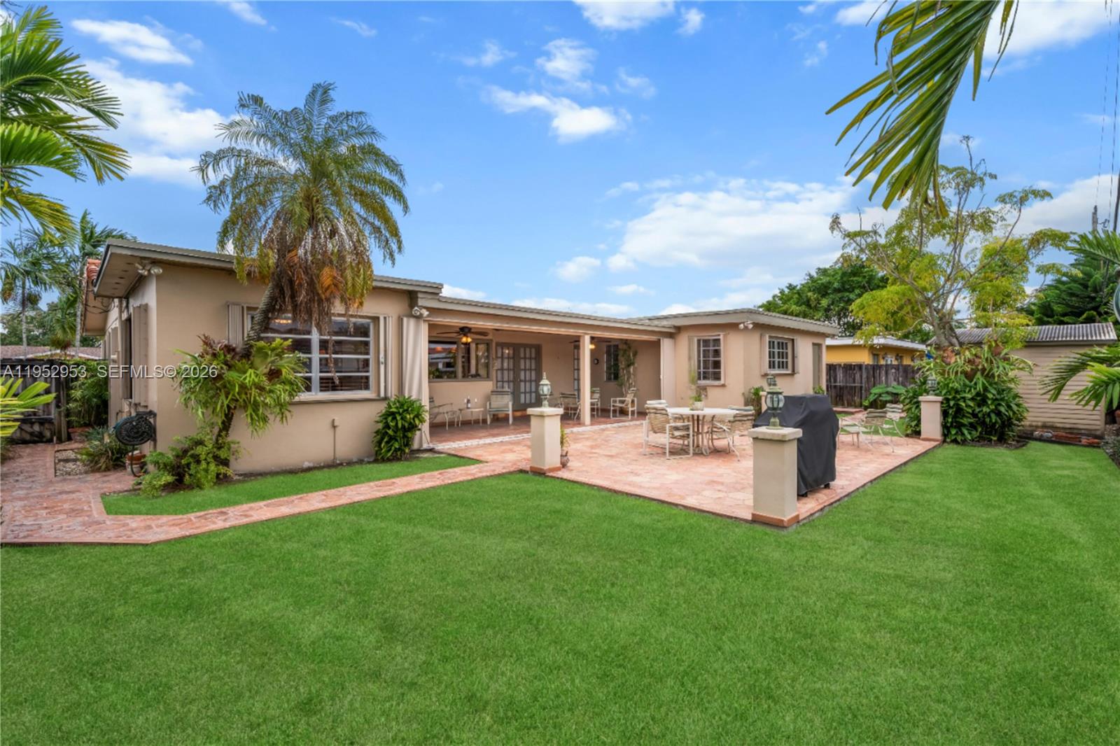 2232 Southwest 98th Place Miami, FL 33165 - Photo 20 of 21