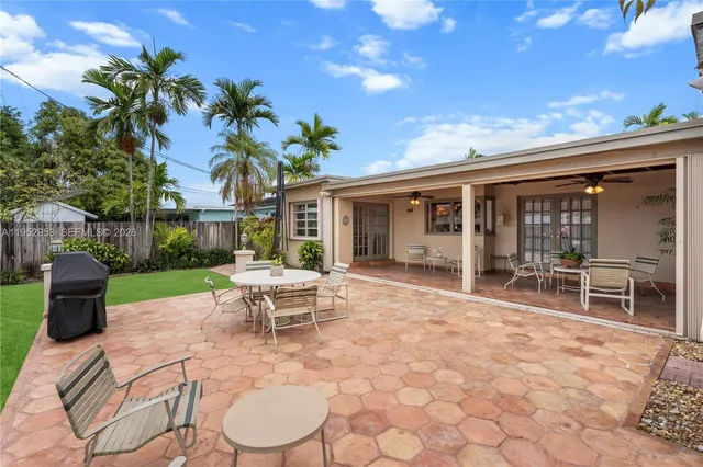 $799,000 | 2232 Southwest 98th Place, Miami, FL 33165