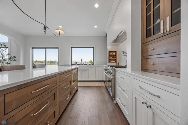 $799,900 | 605 Lorraine Way, Colfax, ND 58018