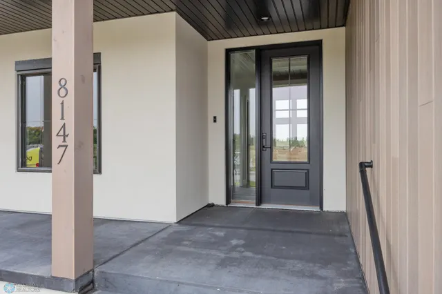 $799,900 | 605 Lorraine Way, Colfax, ND 58018