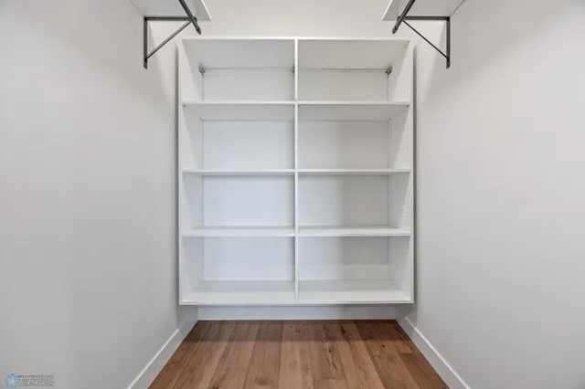 $799,900 | 605 Lorraine Way, Colfax, ND 58018