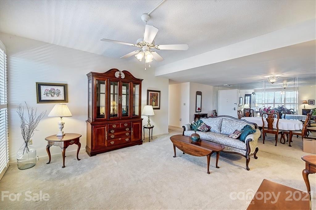1300 Reece Road, Unit 520 Charlotte, NC 28209 - Photo 28 of 45 Gallery Image 28