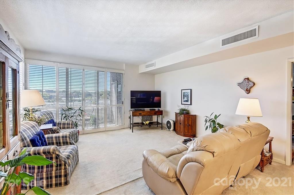 1300 Reece Road, Unit 520 Charlotte, NC 28209 - Photo 30 of 45 Gallery Image 30