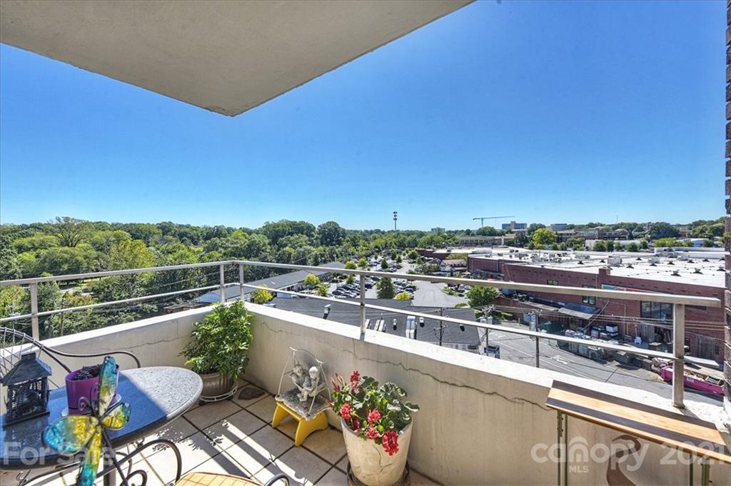 1300 Reece Road, Unit 520 Charlotte, NC 28209 - Photo 44 of 45 Gallery Image 44
