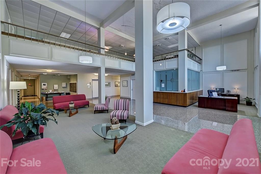 1300 Reece Road, Unit 520 Charlotte, NC 28209 - Photo 5 of 45 Gallery Image 5