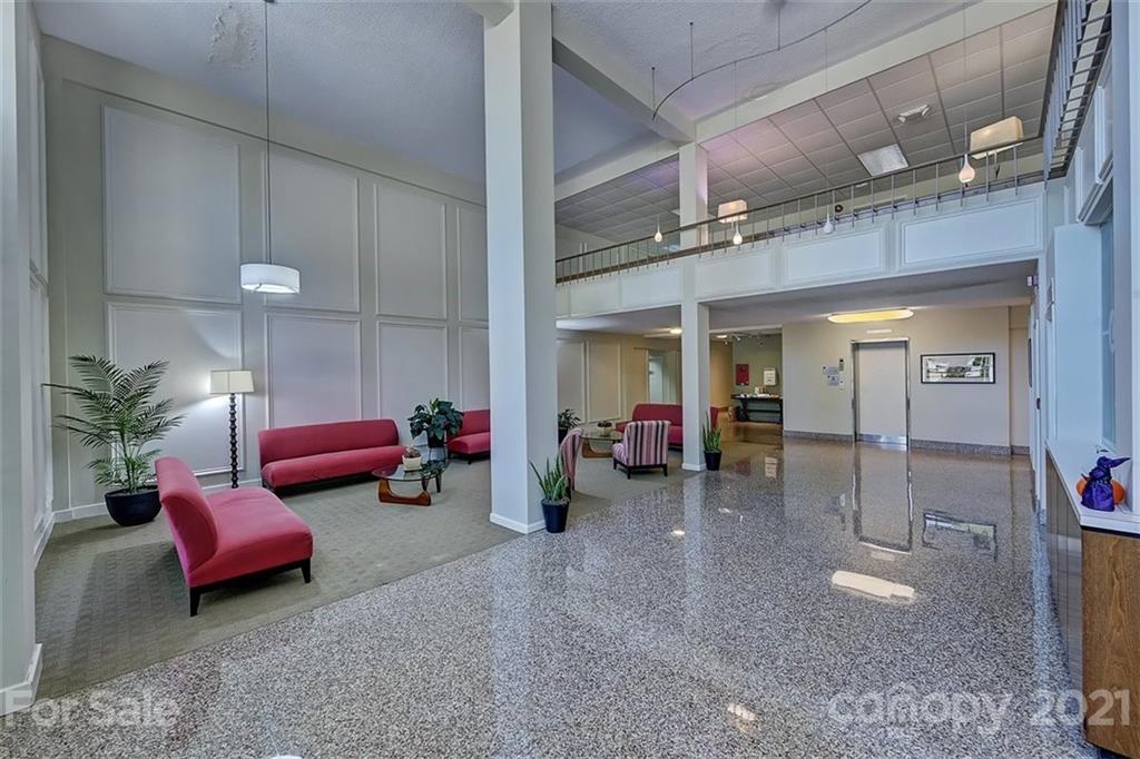 1300 Reece Road, Unit 520 Charlotte, NC 28209 - Photo 6 of 45 Gallery Image 6