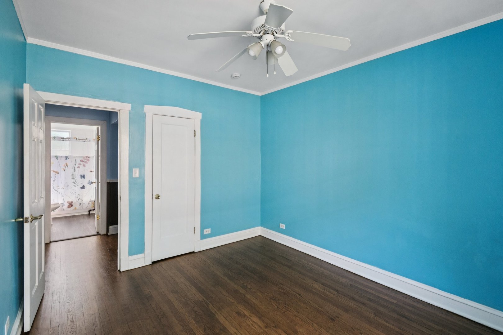 717 Reba Place, Unit 2N Evanston, IL 60202 - Photo 11 of 15