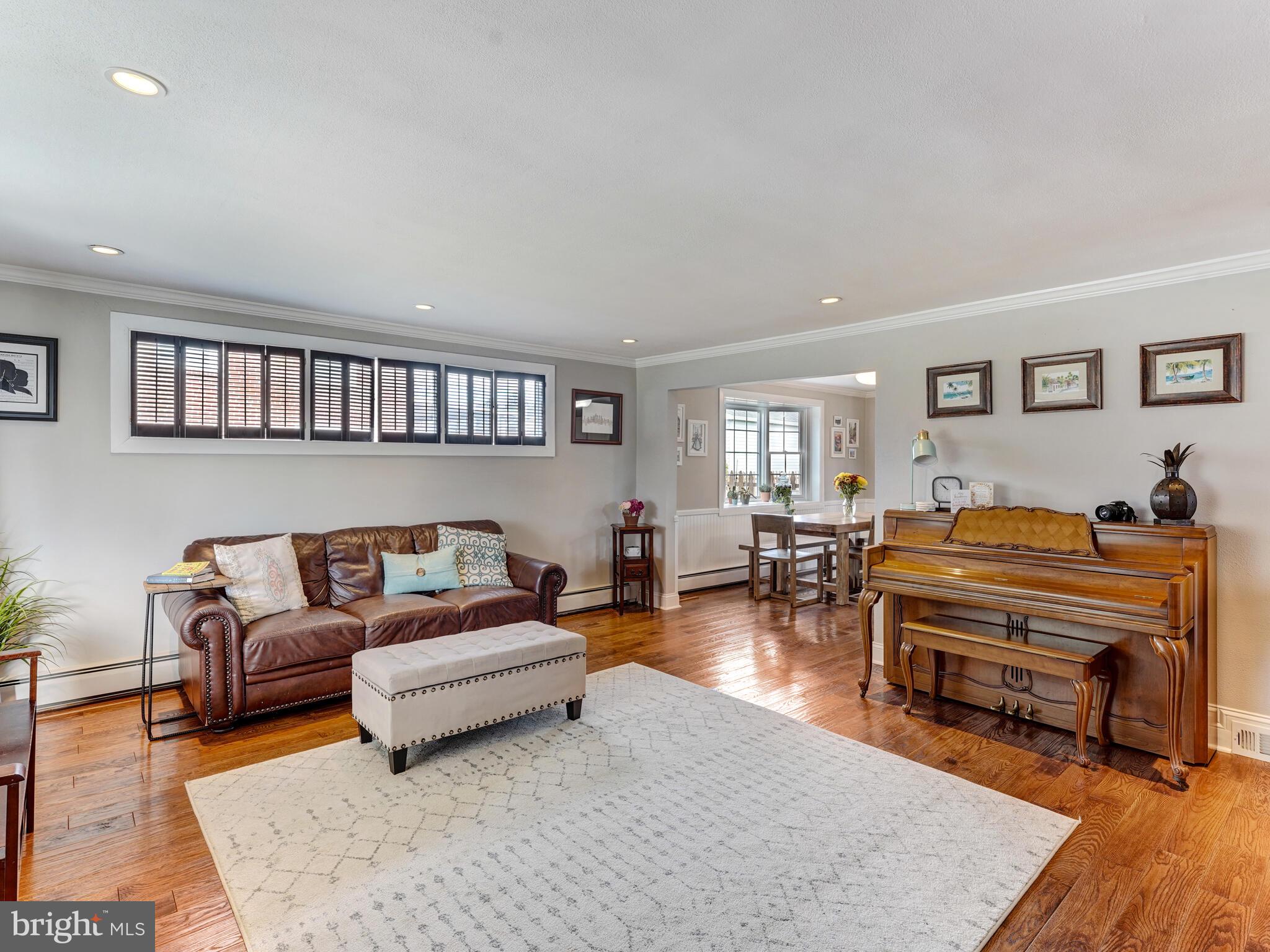 345 Lewis Road Springfield, PA 19064 - Photo 8 of 38