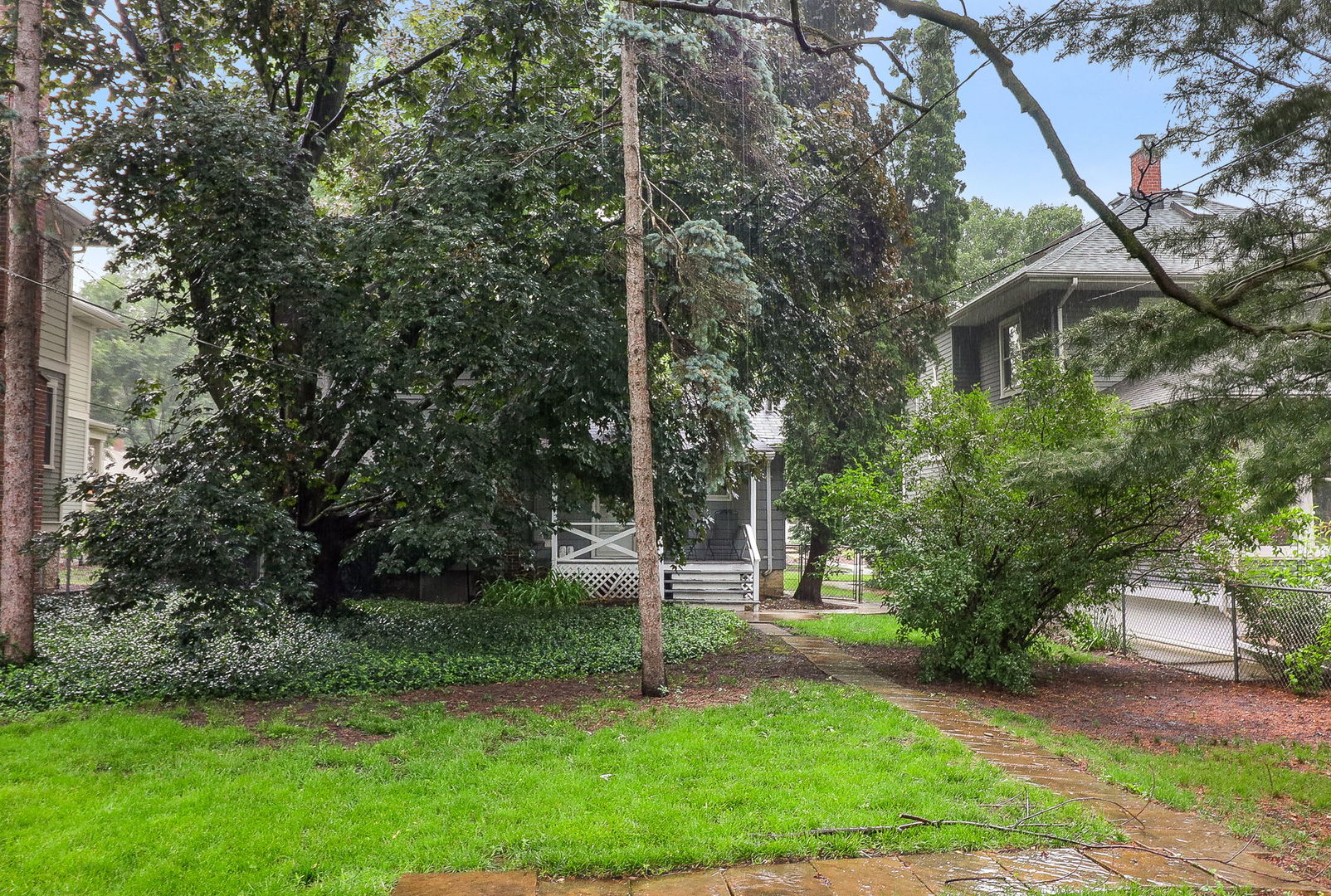 210 Spring Avenue Naperville, IL 60540 - Photo 14 of 19